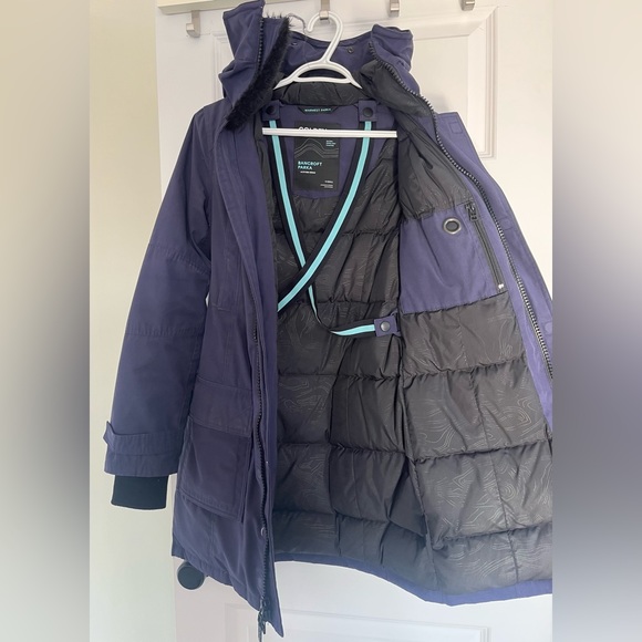 GOLDEN by TNA Bancroft Parka in colour Resin (Navy/Purple Colour) - Aritzia - Picture 5 of 9